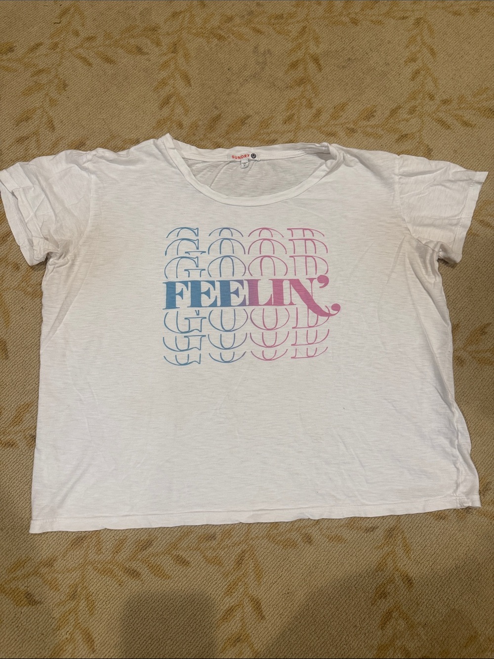 Sundry brand White graphic Tee